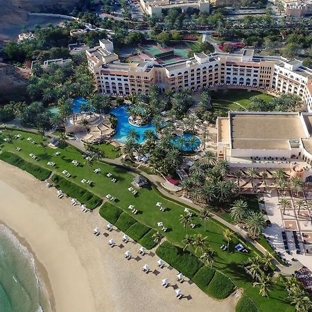 Shangri-La Barr Al Jissah, Mascate Exterior foto Aerial view of the resort