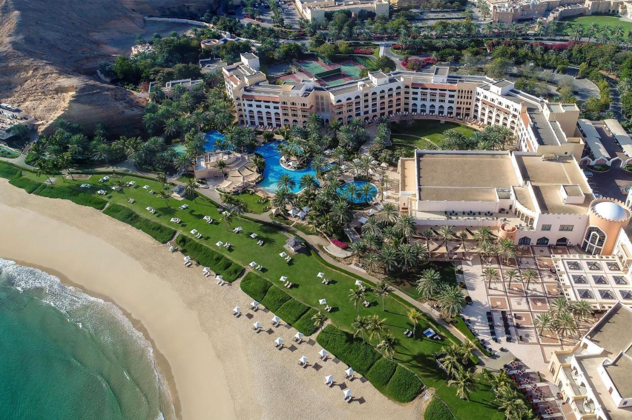 Shangri-La Barr Al Jissah, Mascate Exterior foto Aerial view of the resort